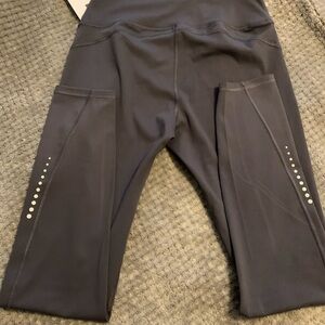 NWT JOYSPELS MOISTURE WICK LEGGINGS